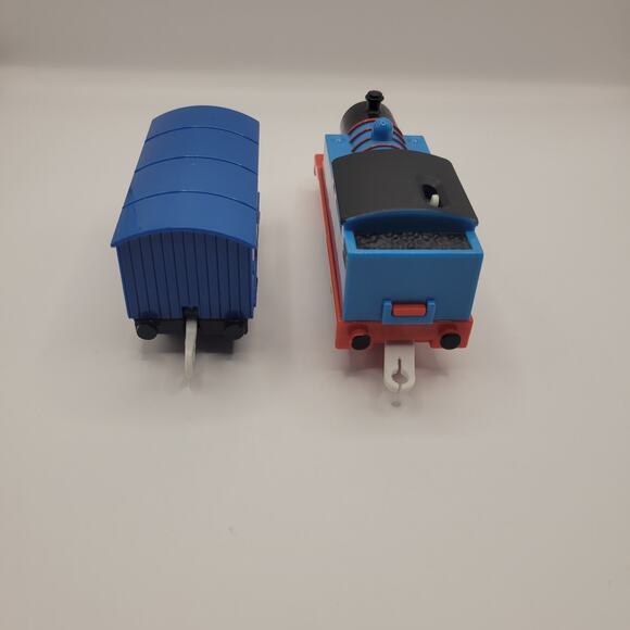 Thomas Blue Gullane Mattel Motorized Engine No.1 & Box Car 2009 Work Great - Picture 3 of 5